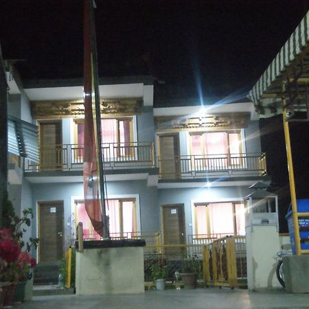 Chandan Guest House Leh Exterior foto