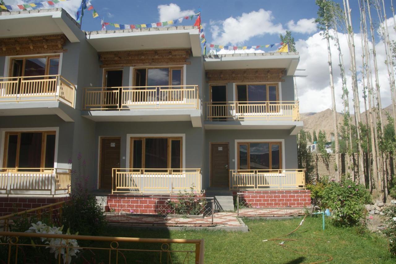 Chandan Guest House Leh Exterior foto