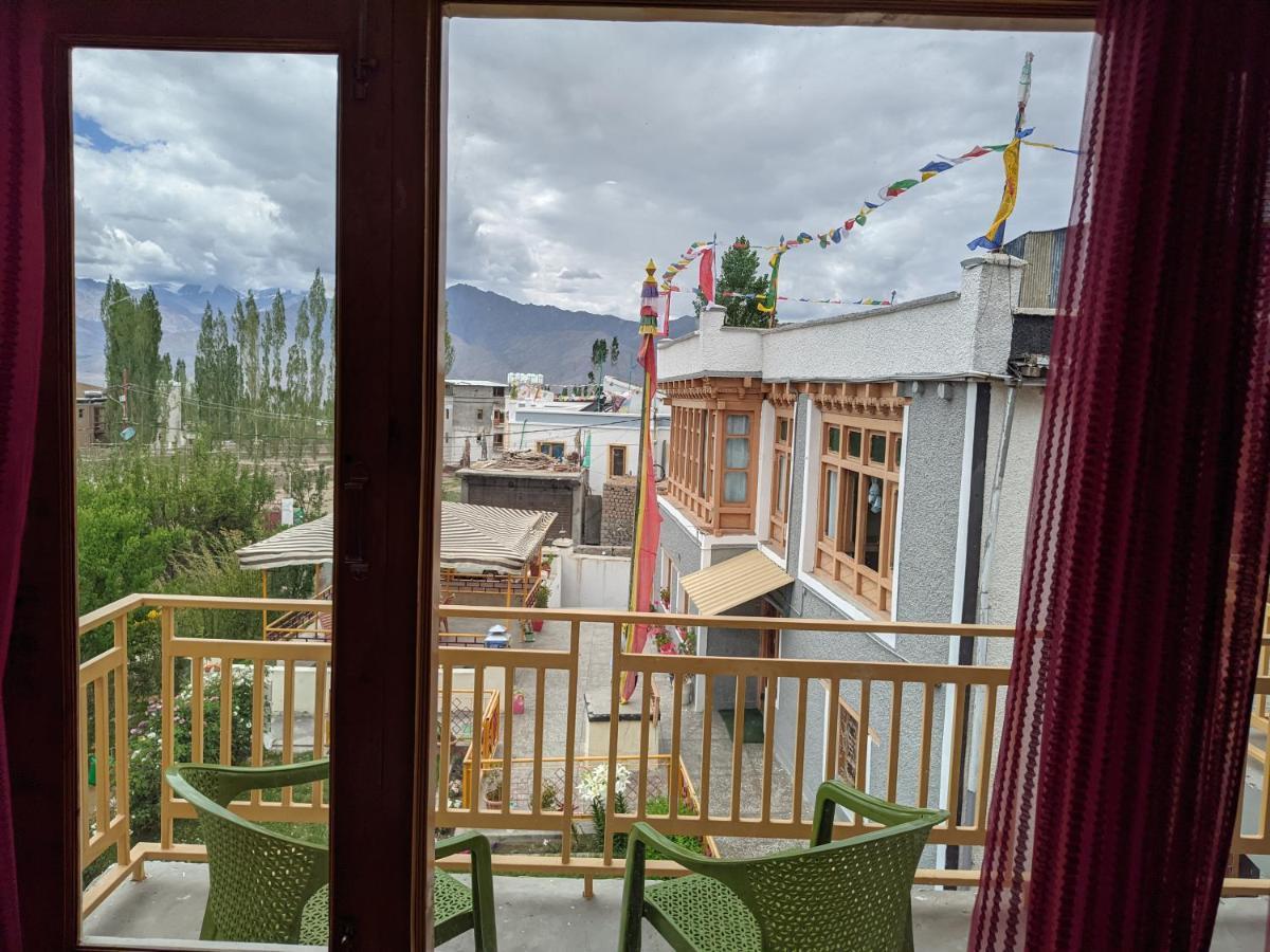 Chandan Guest House Leh Exterior foto